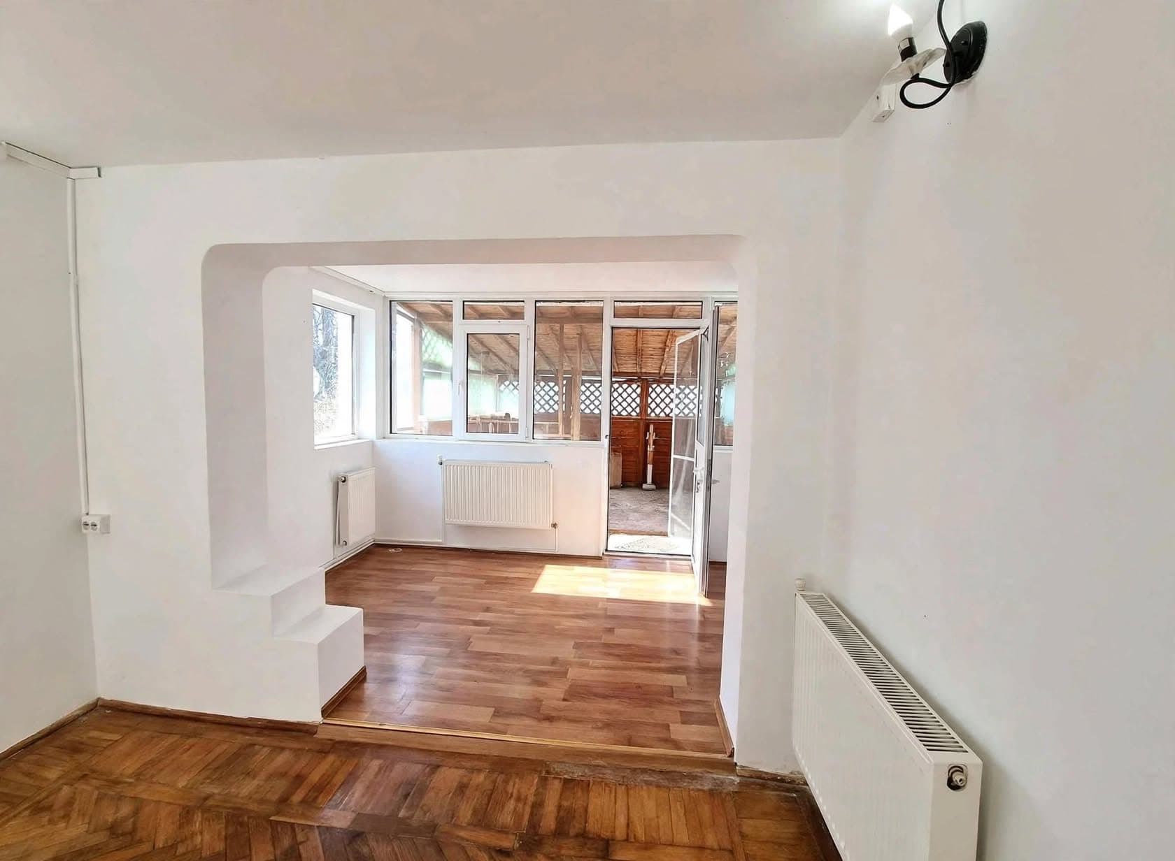 Apartament 2 camere de vânzare – Moreni, str. Alexandru Ioan Cuza – imagine principală