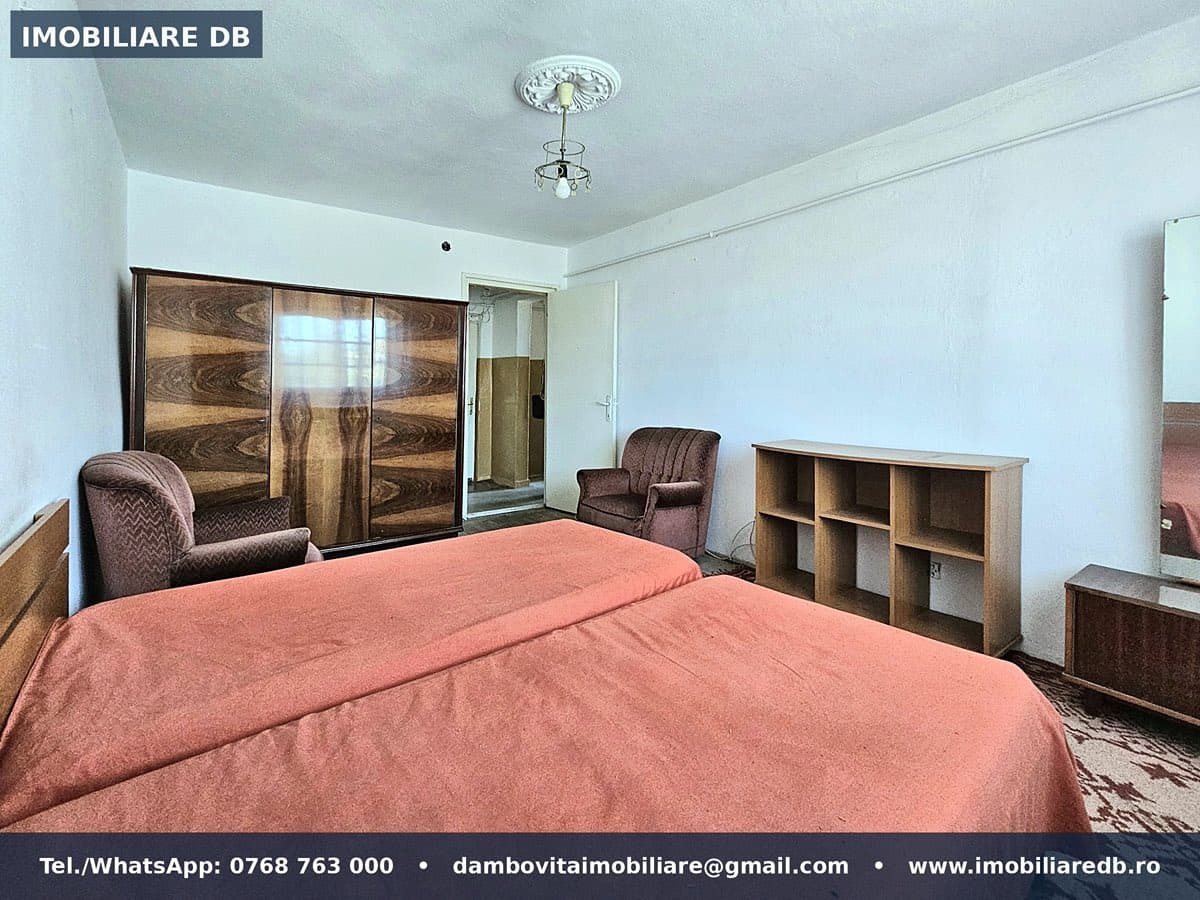 🏡 Apartament 3 camere, semidecomandat, etaj 3/4, în Micro 9, Târgoviște – 37.900 €! – miniatură 3